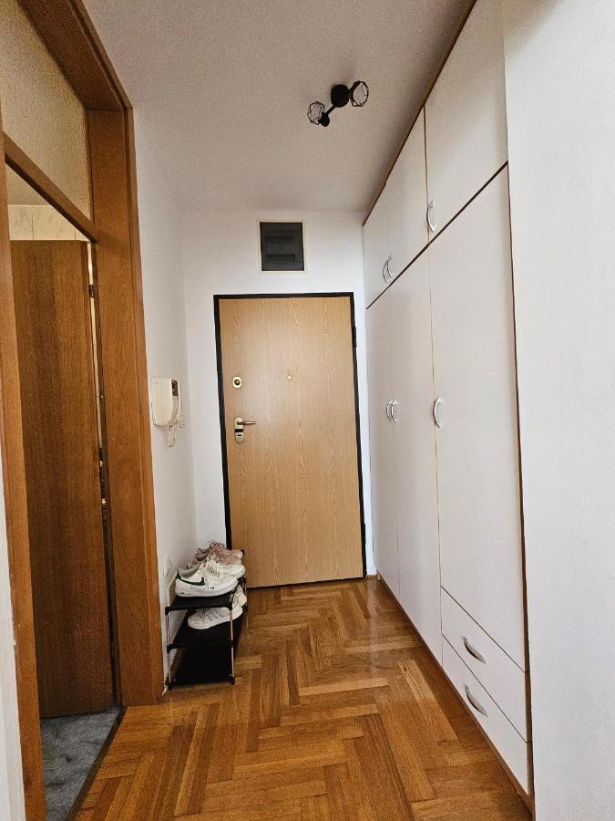 Apartman Lollita Баня-Лука Экстерьер фото